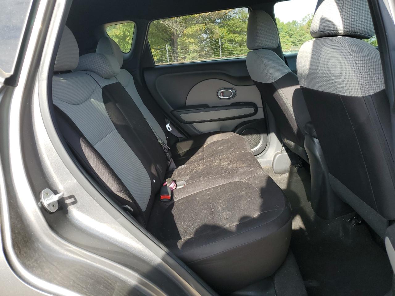 2017 Kia Soul VIN: KNDJN2A24H7465448 Lot: 82305345