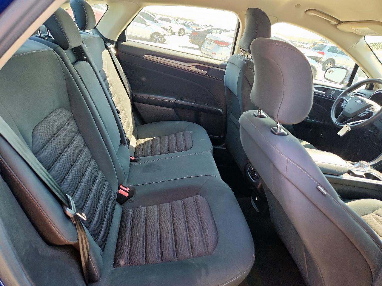 2017 Ford Fusion Se Hybrid VIN: 3FA6P0LU4HR256826 Lot: 84471395