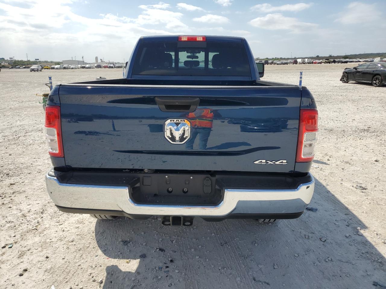 2024 Ram 2500 Tradesman VIN: 3C6UR5CL0RG361738 Lot: 89507355