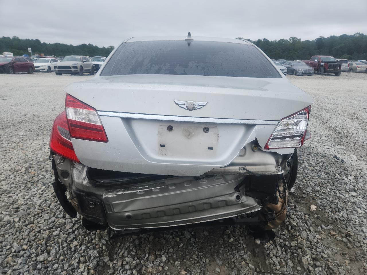 2012 Hyundai Genesis 3.8L VIN: KMHGC4DD5CU174424 Lot: 84955735