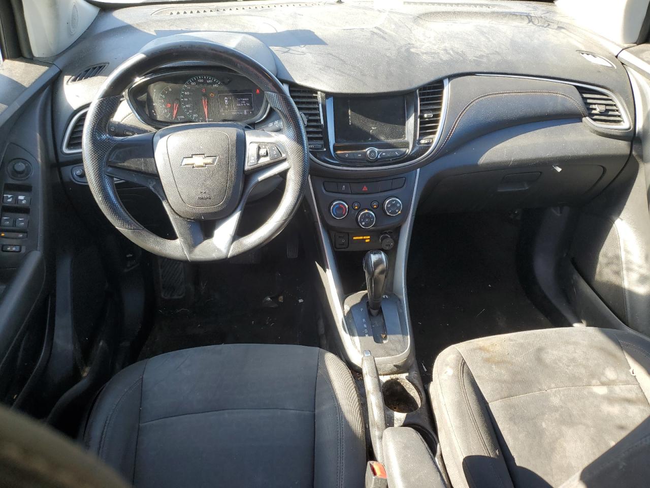 2020 Chevrolet Trax Ls VIN: KL7CJKSB8LB062742 Lot: 85666925