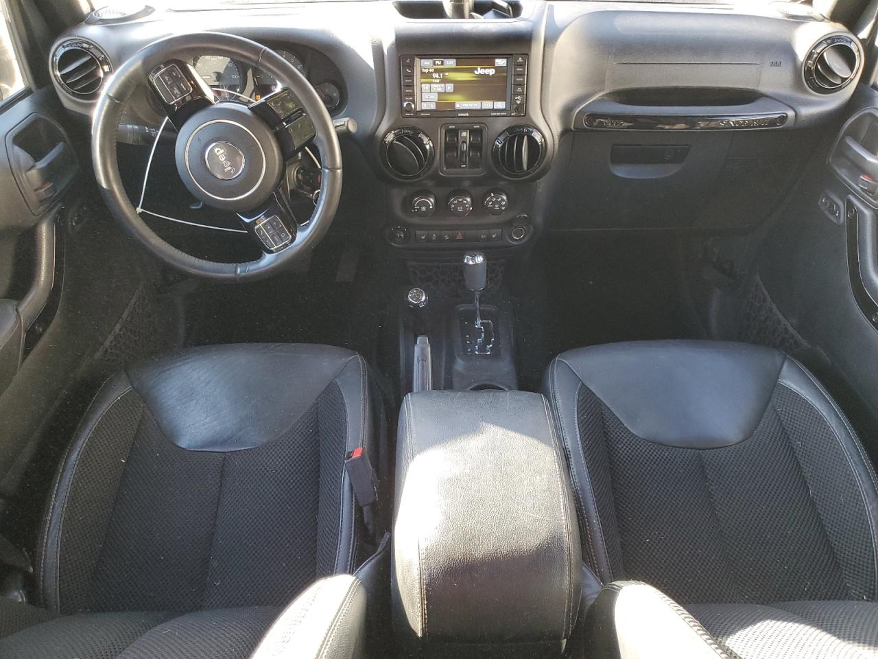 2017 Jeep Wrangler Unlimited W VIN: 1C4BJWEG2HL608045 Lot: 86142945