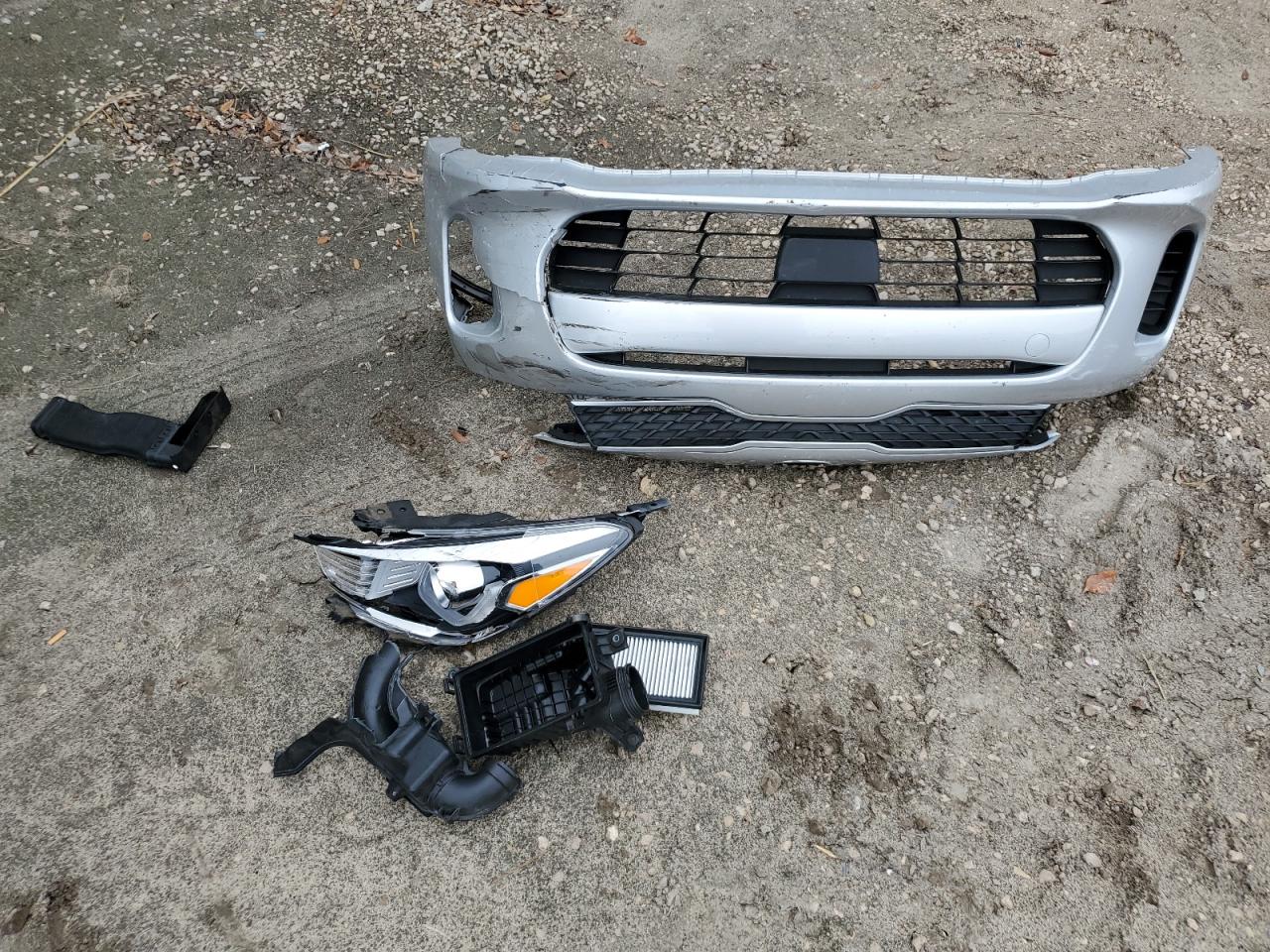 2020 Kia Rio Lx VIN: 3KPA24AD2LE318415 Lot: 90335105