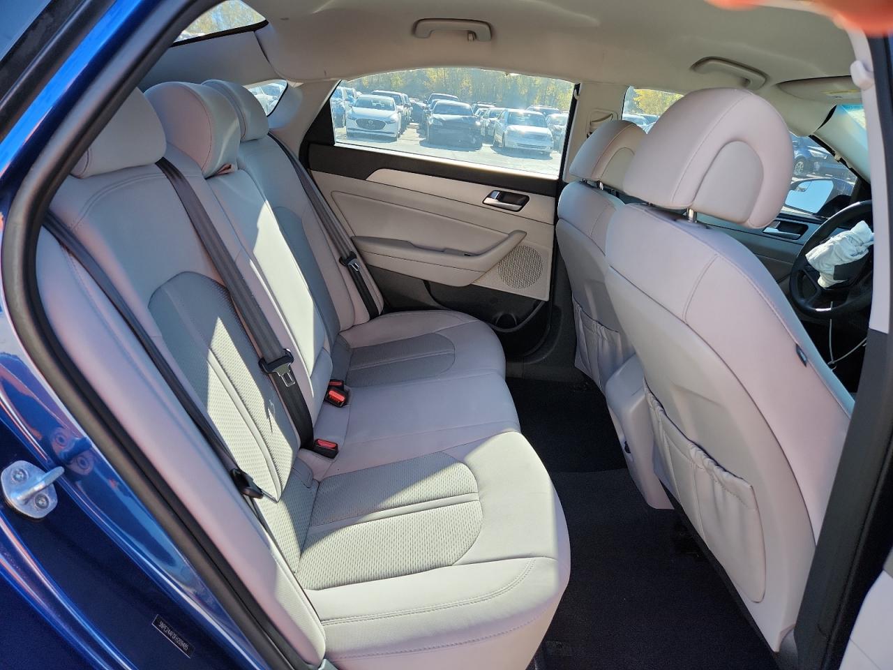 2015 Hyundai Sonata Se VIN: 5NPE24AF0FH209485 Lot: 82554325