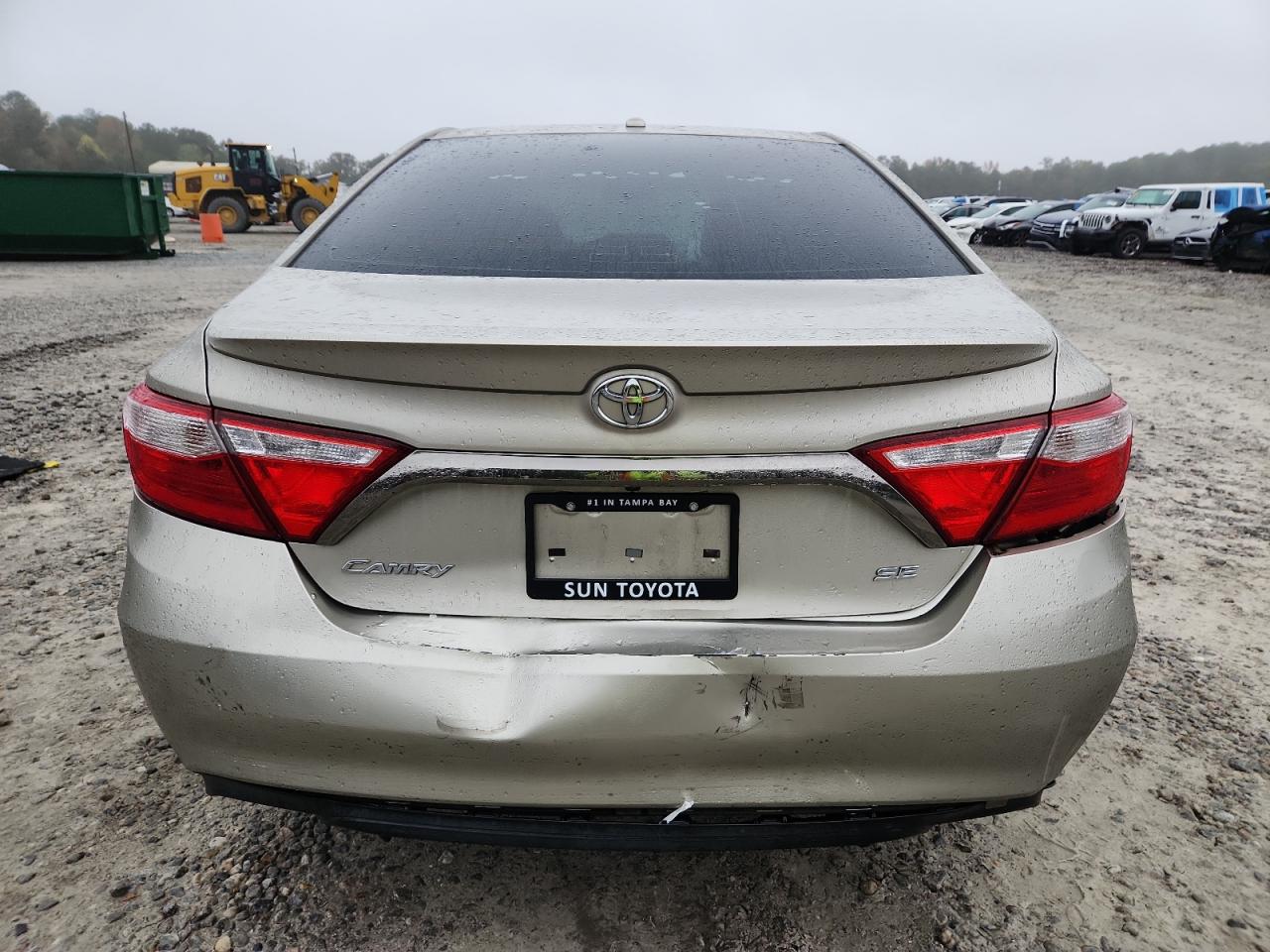 2016 Toyota Camry Le VIN: 4T1BF1FKXGU219911 Lot: 90283845