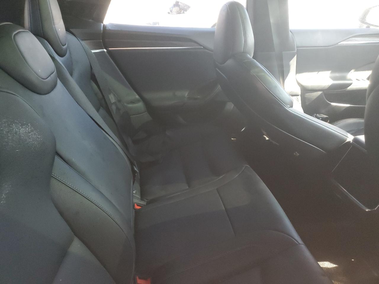 2021 Tesla Model S VIN: 5YJSA1E60MF437237 Lot: 86268135