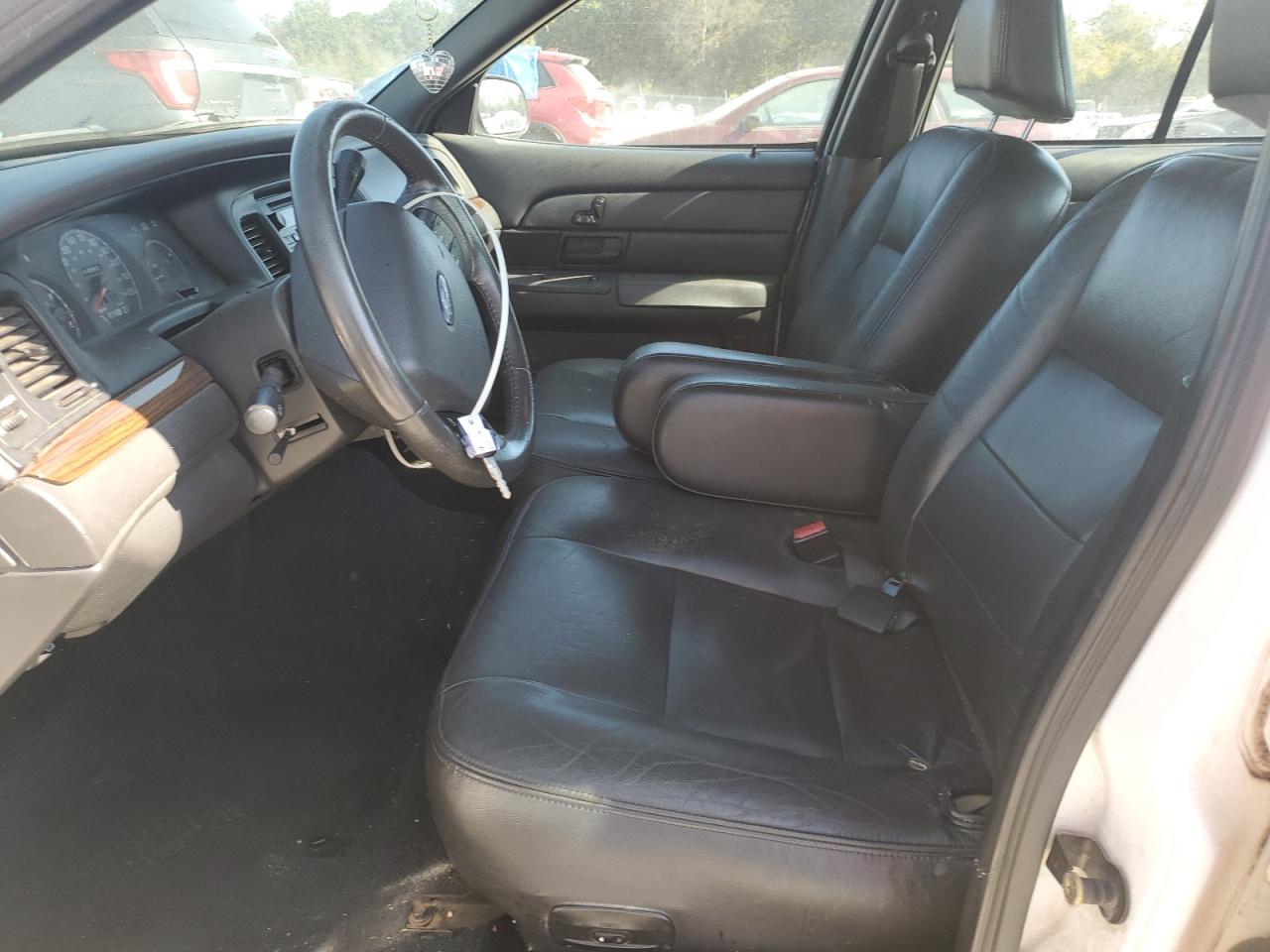 2005 Ford Crown Victoria Lx VIN: 2FAHP74W85X150894 Lot: 86244085