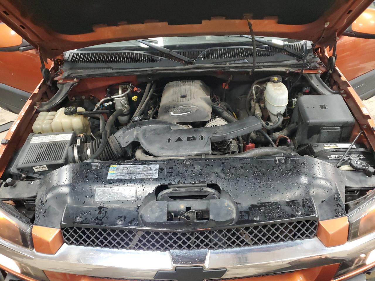 2005 Chevrolet Avalanche K1500 VIN: 3GNEK12T35G225603 Lot: 84571165