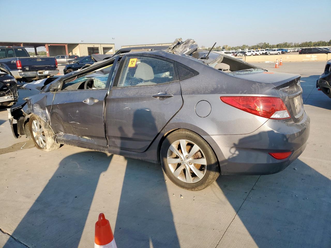 2014 Hyundai Accent Gls VIN: KMHCU4AE3EU771762 Lot: 85915625