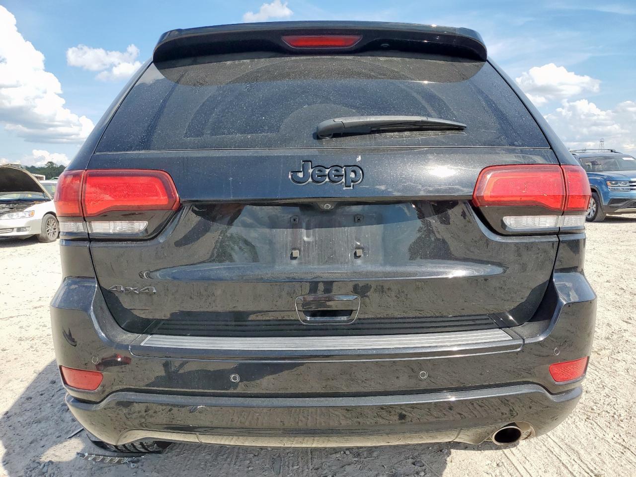 2018 Jeep Grand Cherokee Laredo VIN: 1C4RJFAG3JC235902 Lot: 85652635