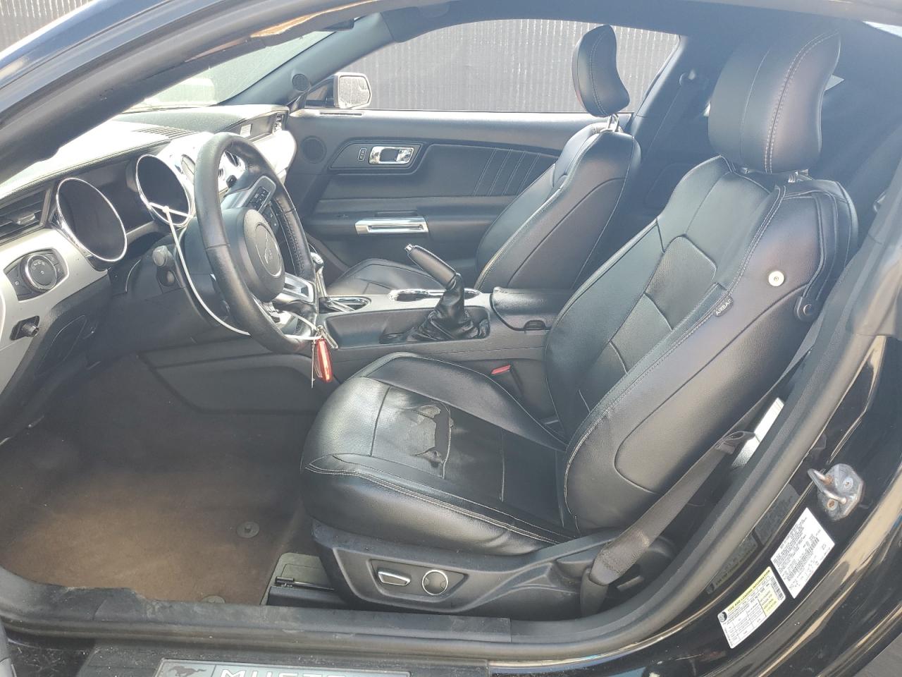 2015 Ford Mustang VIN: 1FA6P8THXF5417407 Lot: 89892485