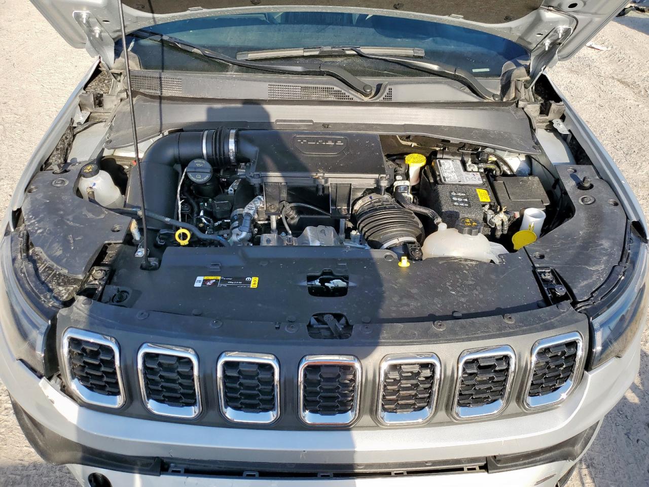 2025 Jeep Compass Latitude VIN: 3C4NJDBN5ST527637 Lot: 85544595