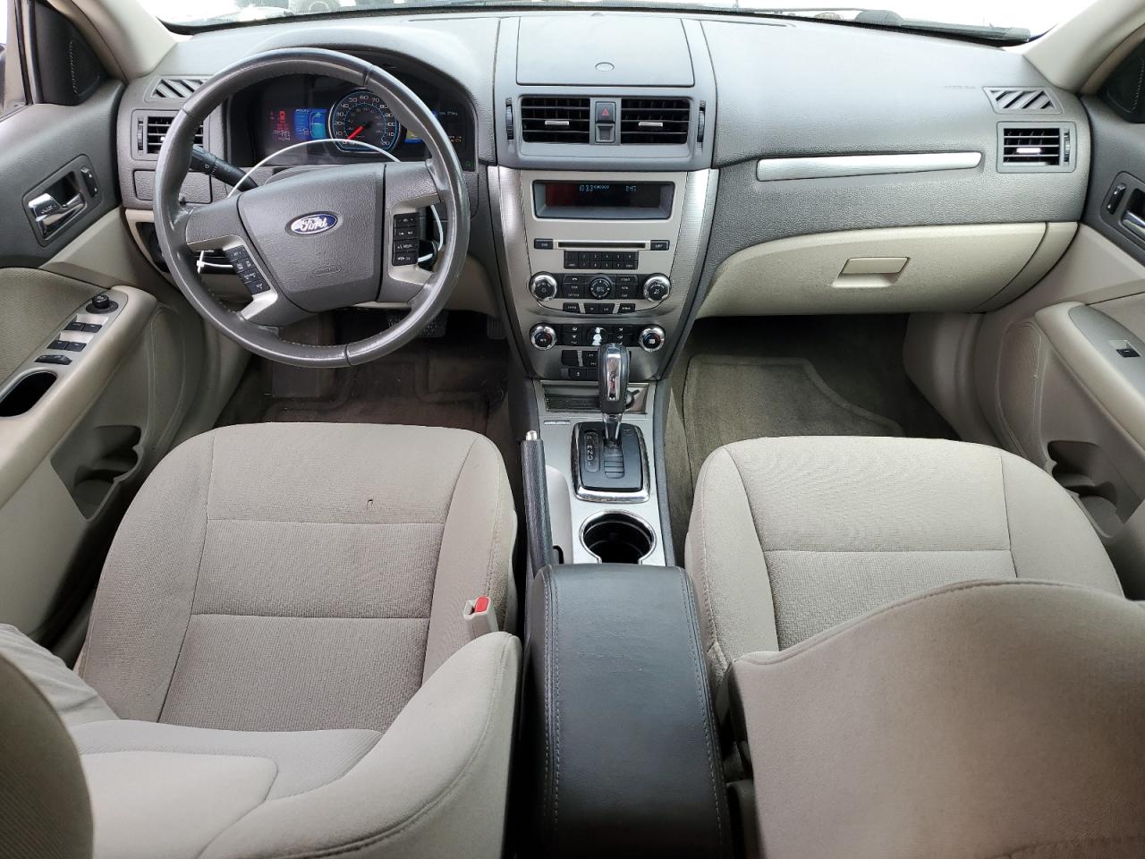 2010 Ford Fusion Hybrid VIN: 3FADP0L32AR384907 Lot: 82408925