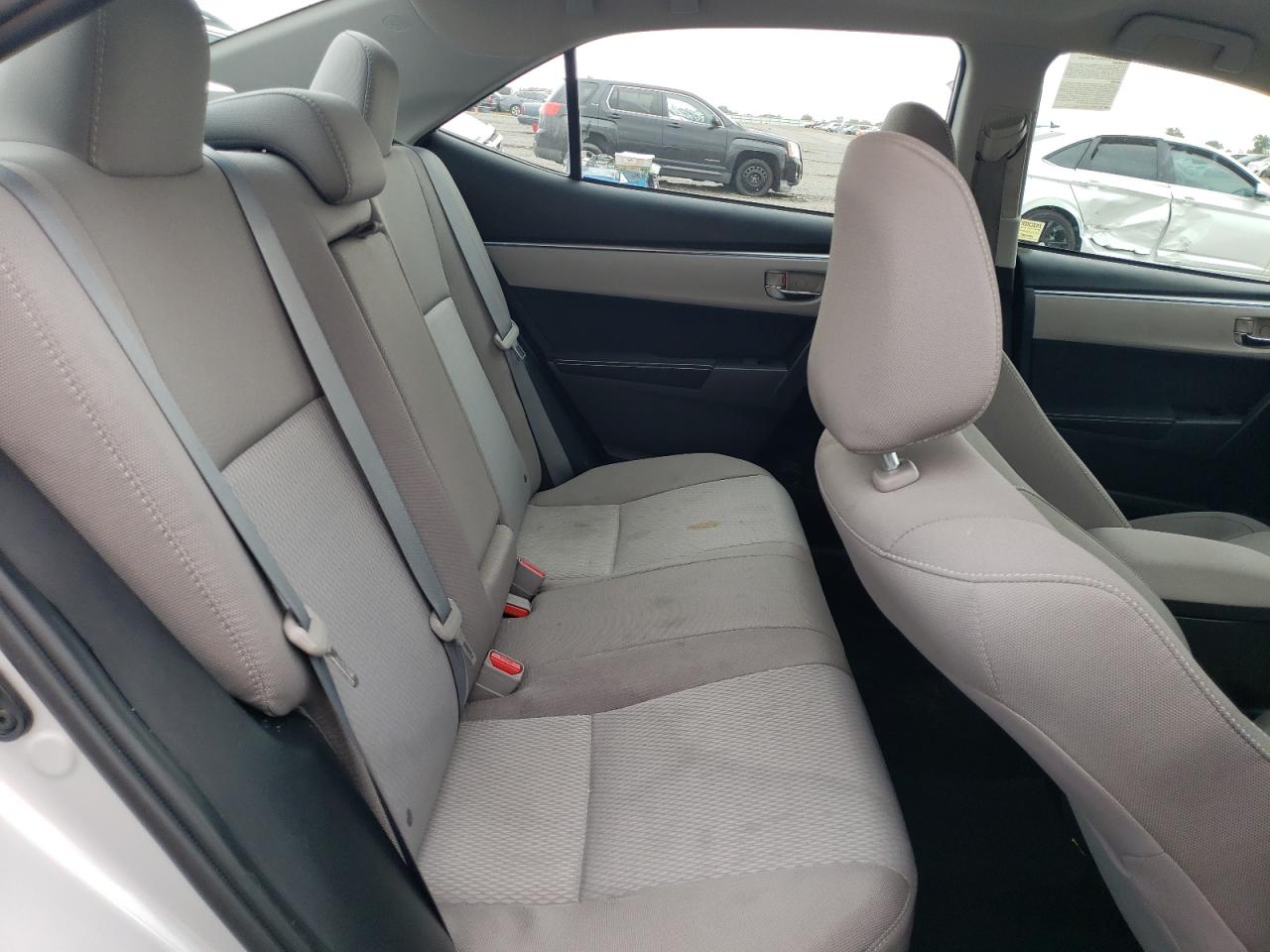 2016 Toyota Corolla L VIN: 5YFBURHE2GP387801 Lot: 82231525