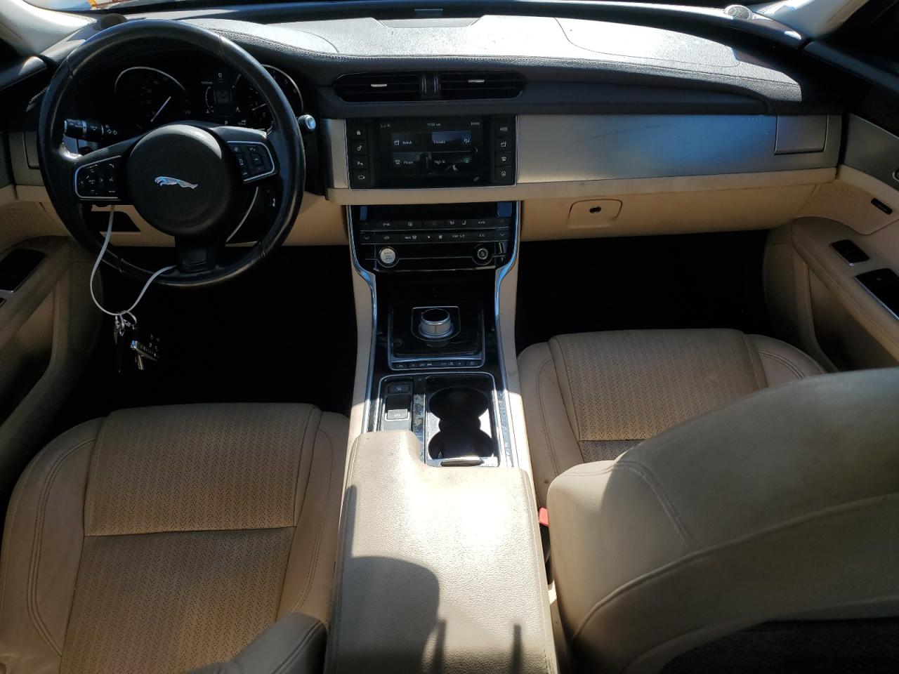 2016 Jaguar Xf Prestige VIN: SAJBK4BV2GCY16320 Lot: 84399945