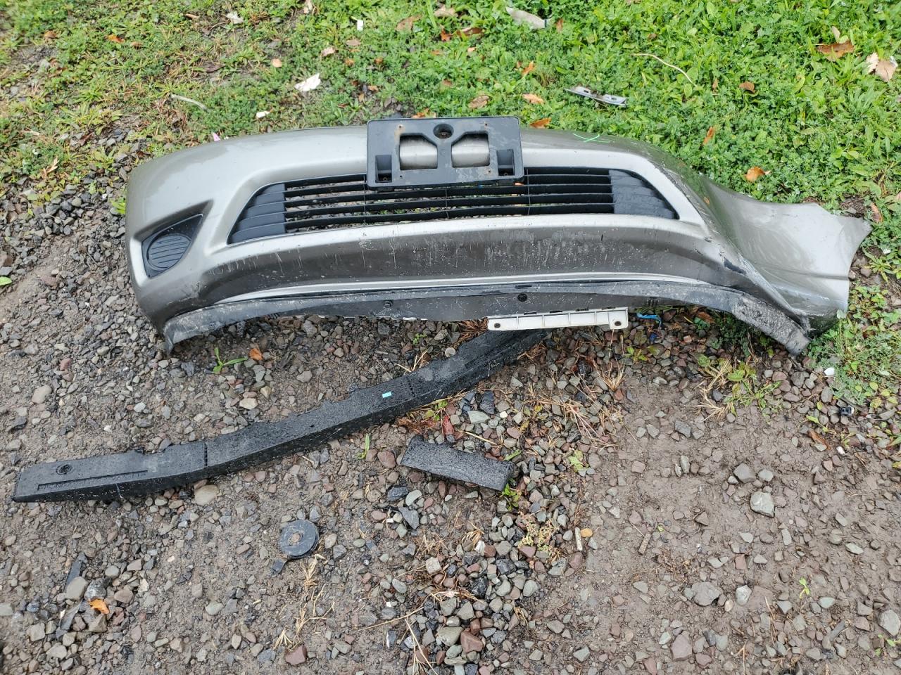 2007 Honda Civic Lx VIN: 2HGFG11657H566807 Lot: 85910105