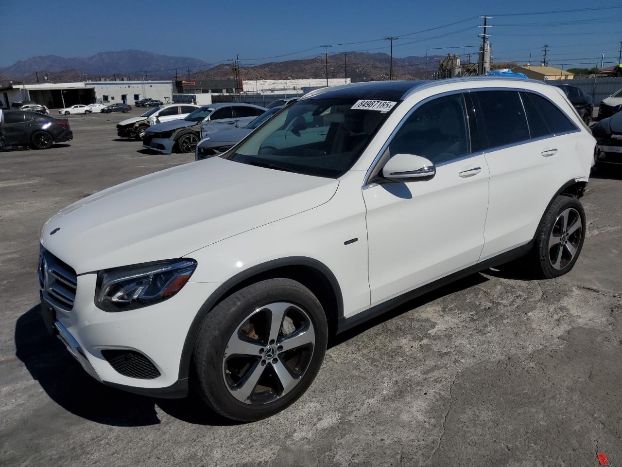 Фото: WDC0G5EB9KF617393