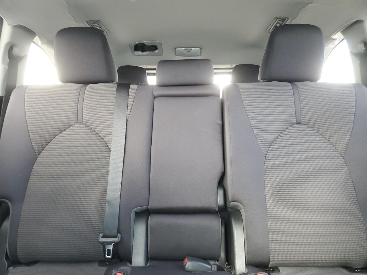 2023 Toyota Highlander L VIN: 5TDKDRBH9PS012871 Lot: 85944225