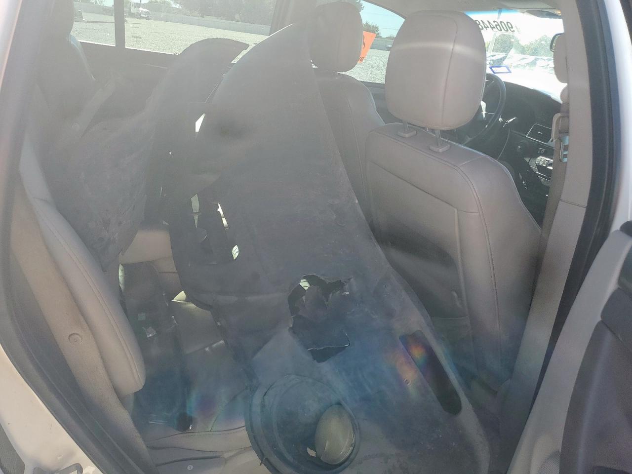 2004 Chrysler Pacifica VIN: 2C8GF68464R630803 Lot: 90644865