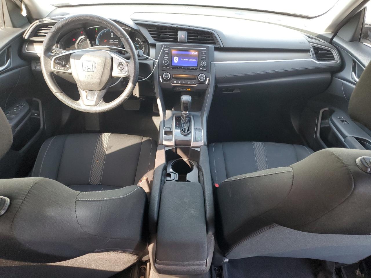 2019 Honda Civic Lx VIN: 19XFC2F67KE043186 Lot: 82313405