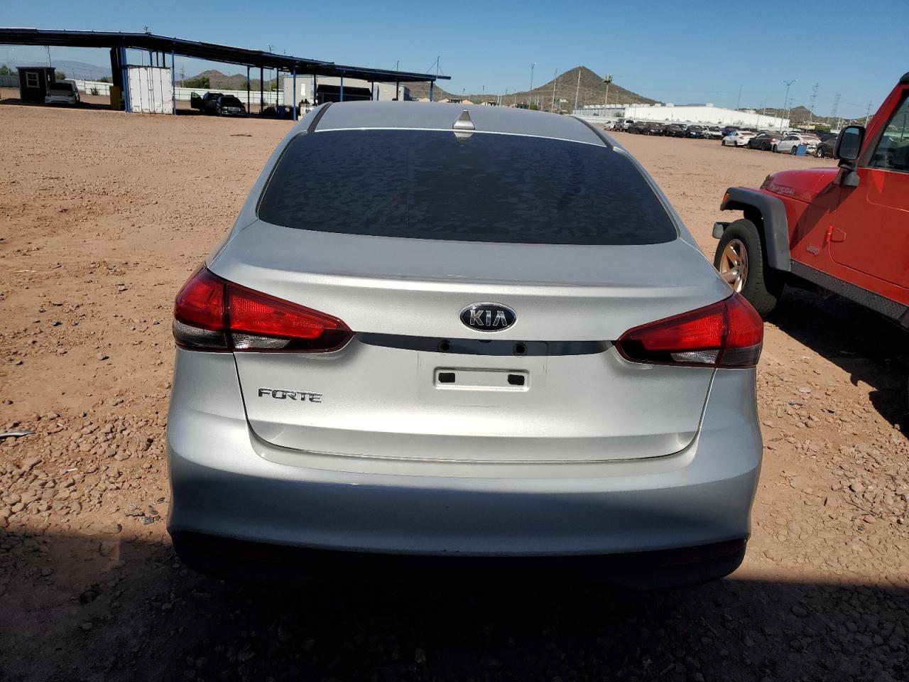 2018 Kia Forte Lx VIN: 3KPFL4A70JE234958 Lot: 82676515