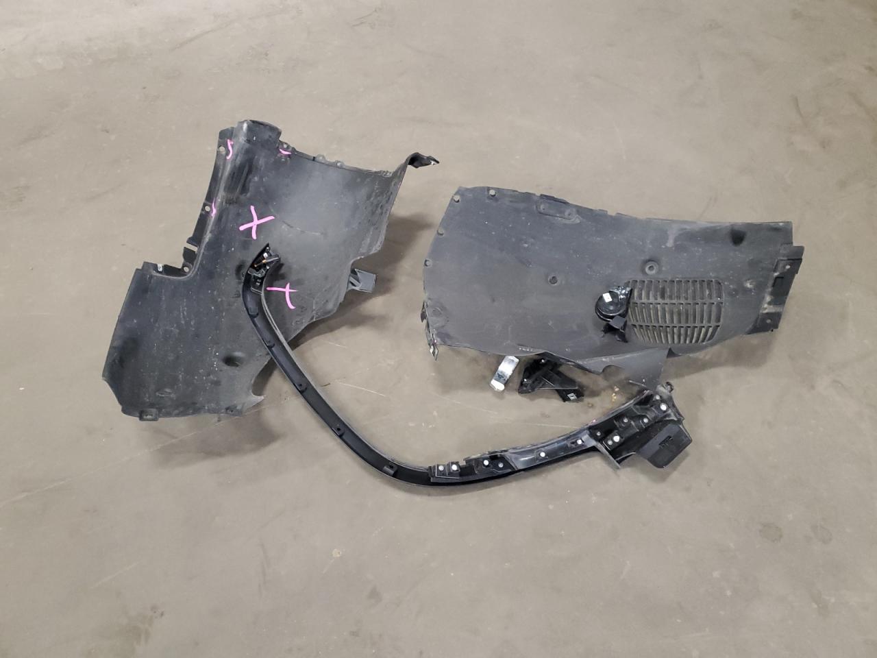 2025 Rivian R1S Premium VIN: 7PDSGCBP0SN070449 Lot: 87453915