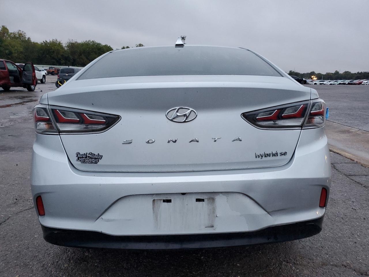 2018 Hyundai Sonata Hybrid VIN: KMHE24L32JA079076 Lot: 87253495