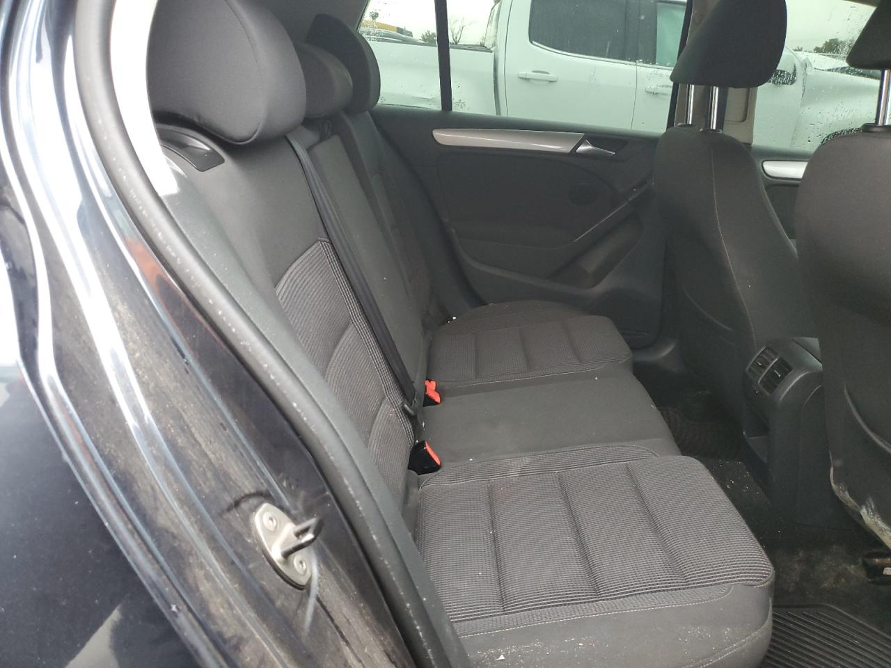 2013 Volkswagen Golf VIN: WVWDM7AJ9DW045933 Lot: 85873515