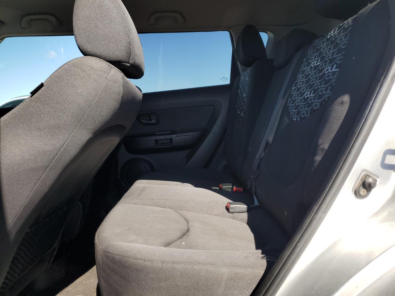 2011 Kia Soul + VIN: KNDJT2A26B7705452 Lot: 84228135