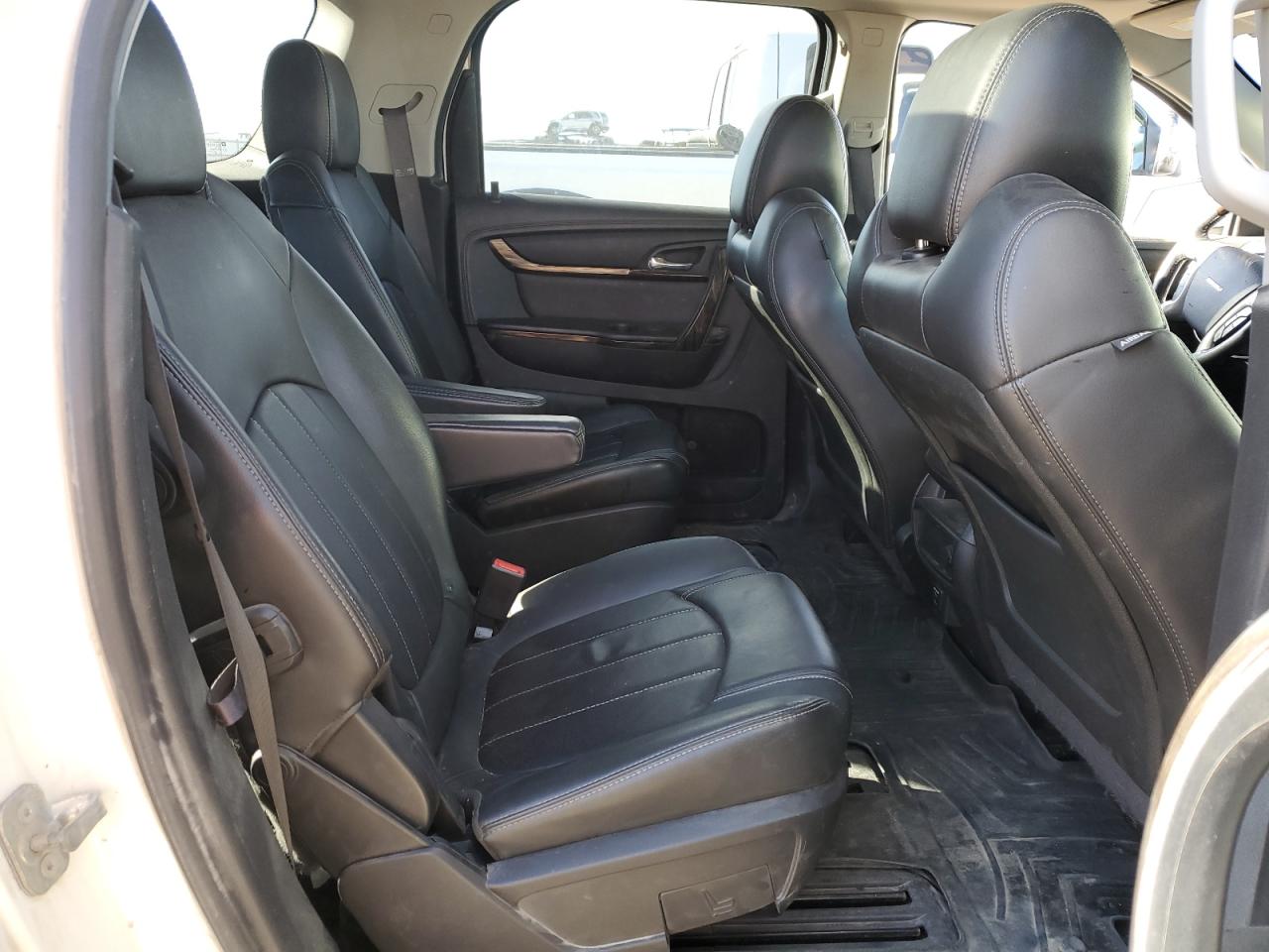 2015 GMC Acadia Denali VIN: 1GKKVTKD5FJ211231 Lot: 84732555