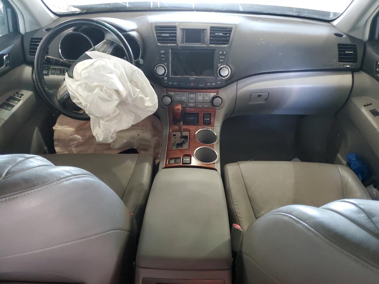 2009 Toyota Highlander Limited VIN: JTEES42A792136927 Lot: 85340285