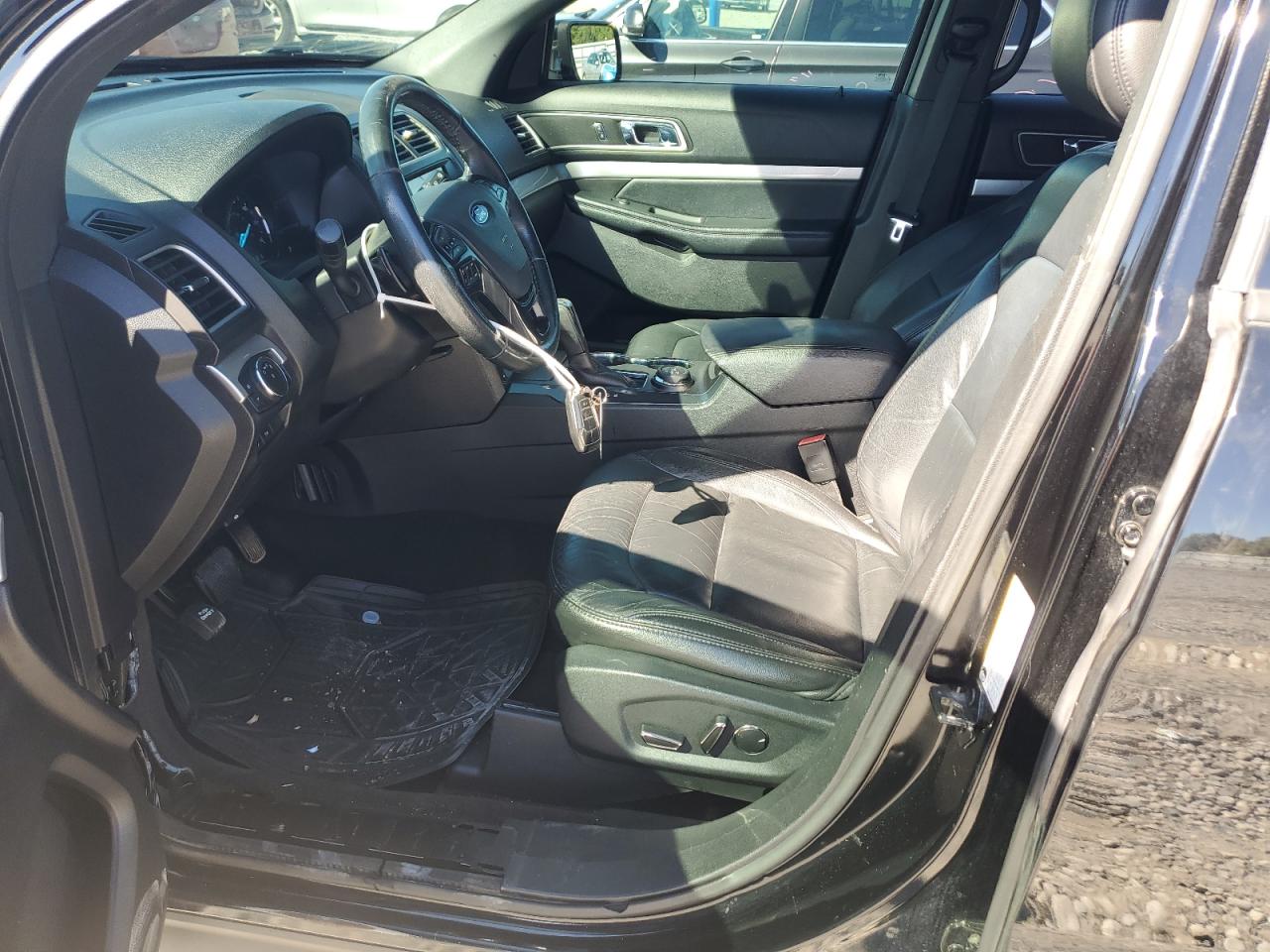 2017 Ford Explorer Xlt VIN: 1FM5K8D83HGD82912 Lot: 85866565