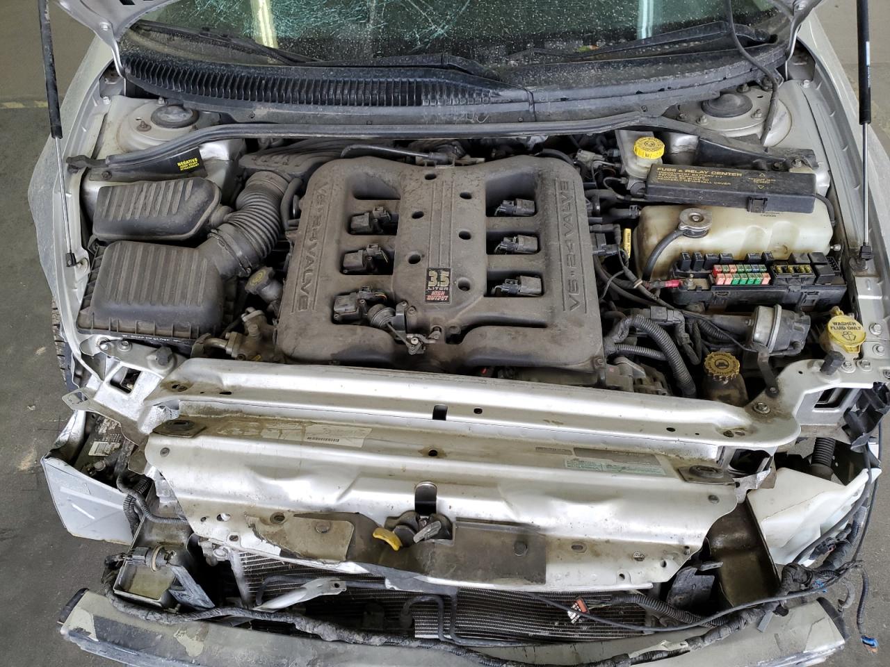 2000 Dodge Intrepid R/T VIN: 2B3HD76V3YH448079 Lot: 84942035