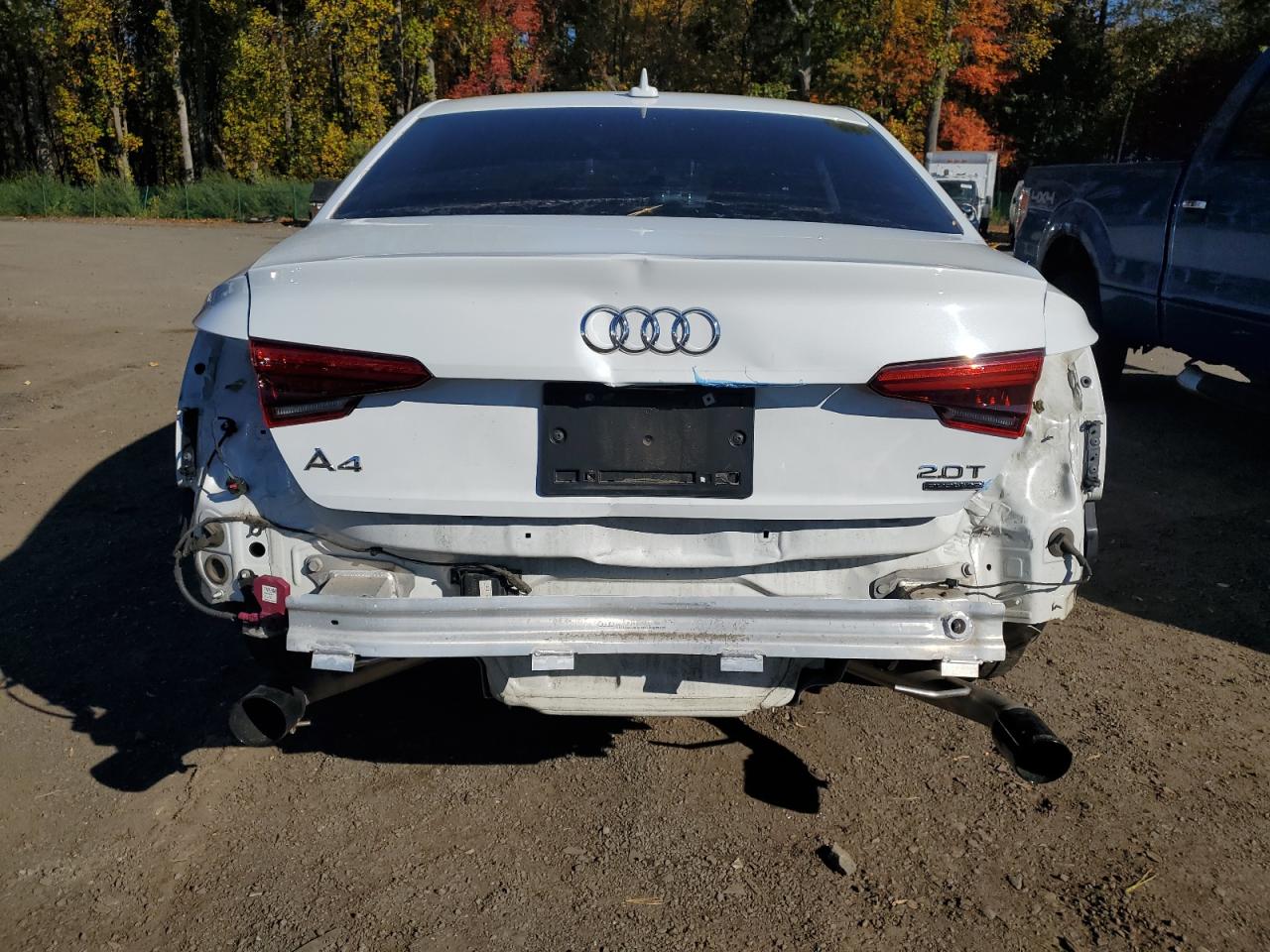 2017 Audi A4 Prestige VIN: WAUFNAF47HN038672 Lot: 82444655