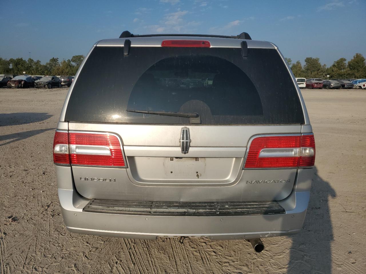 2010 Lincoln Navigator VIN: 5LMJJ2H53AEJ09482 Lot: 82729785