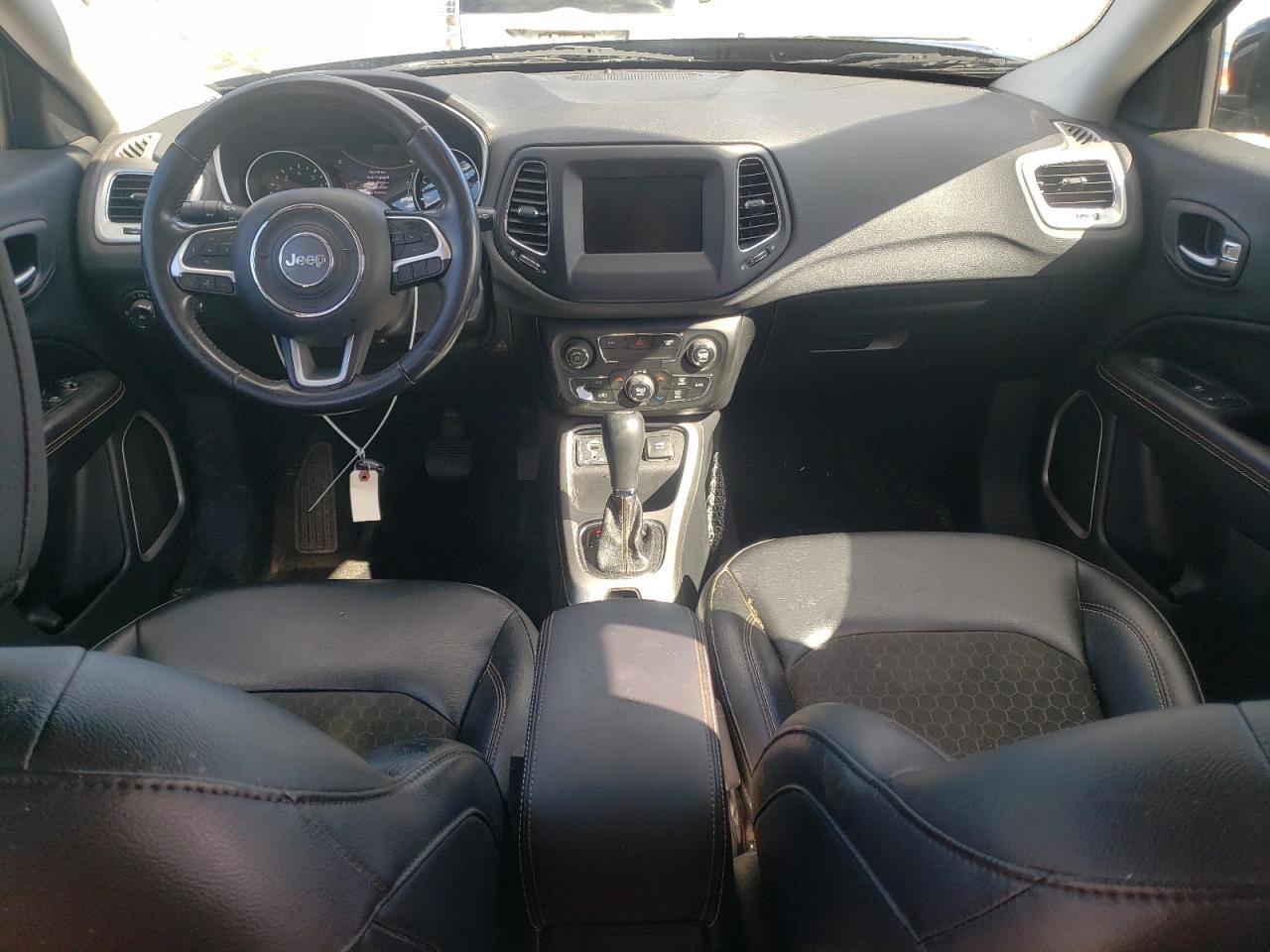 2018 Jeep Compass Latitude VIN: 3C4NJCBB6JT407795 Lot: 90374435