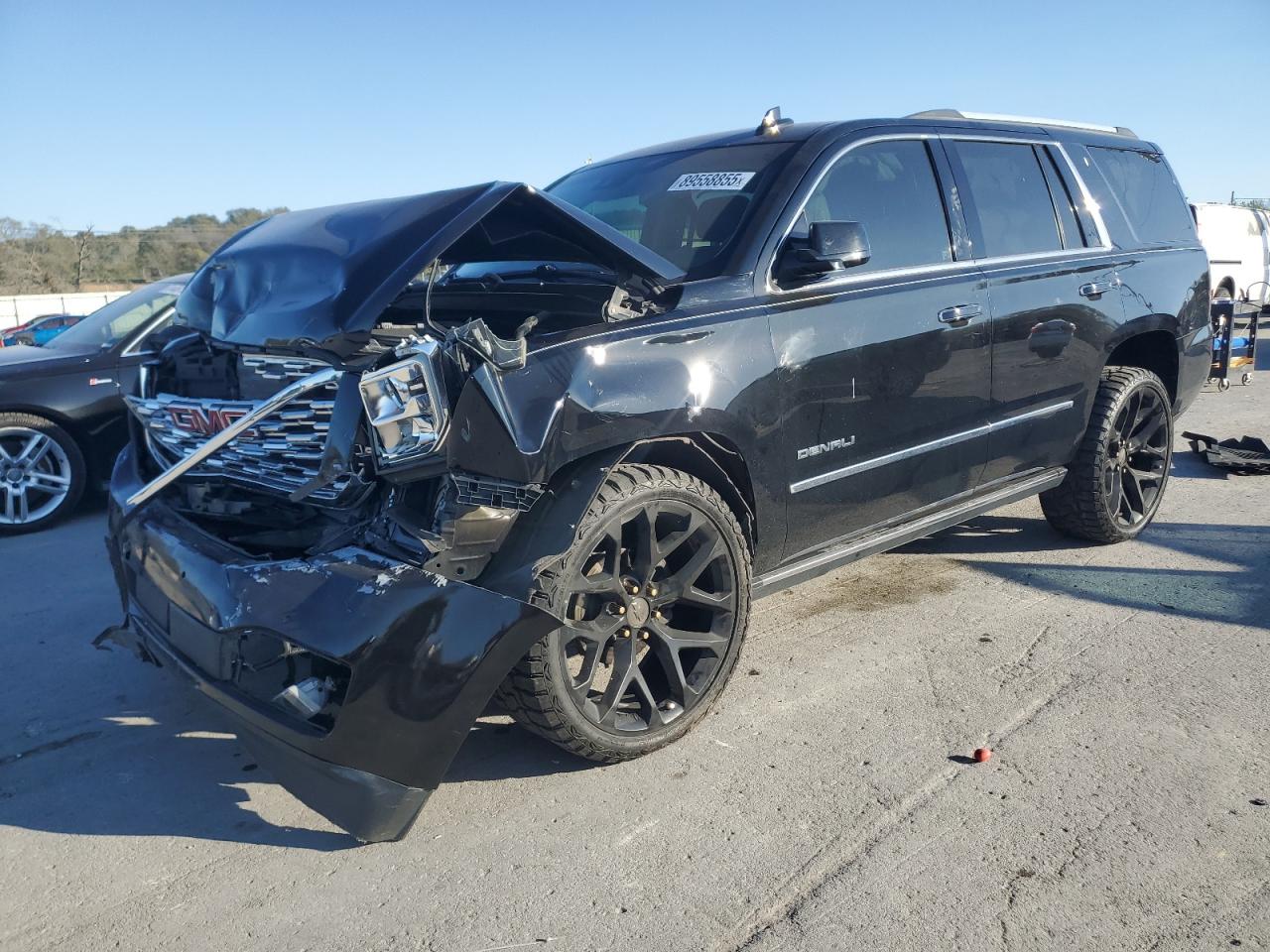 2019 GMC Yukon Denali black null gas 1GKS2CKJ0KR321579 photo #1