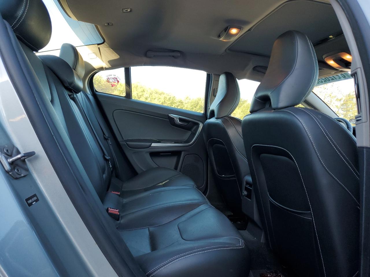 2017 Volvo S60 Dynamic VIN: YV140MTLXH2438548 Lot: 82126255