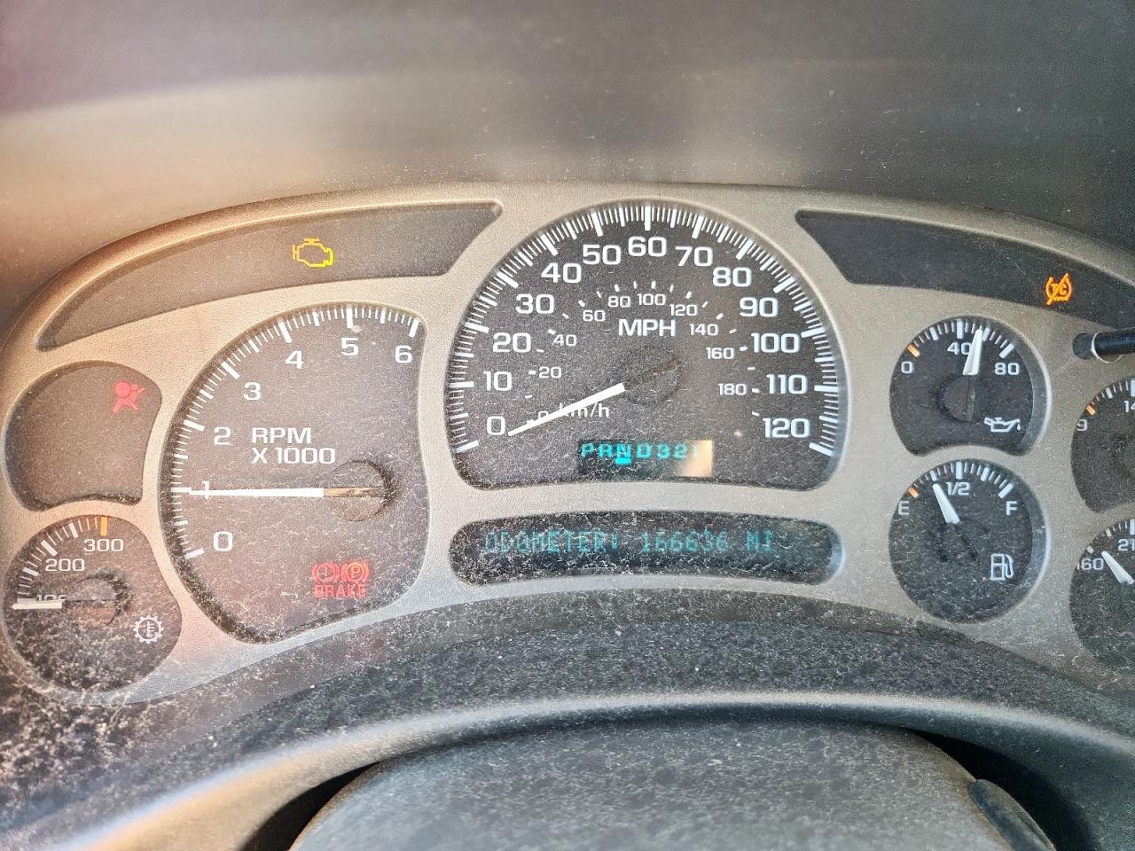 2004 GMC Yukon VIN: 1GKEK63U64J103087 Lot: 90268335