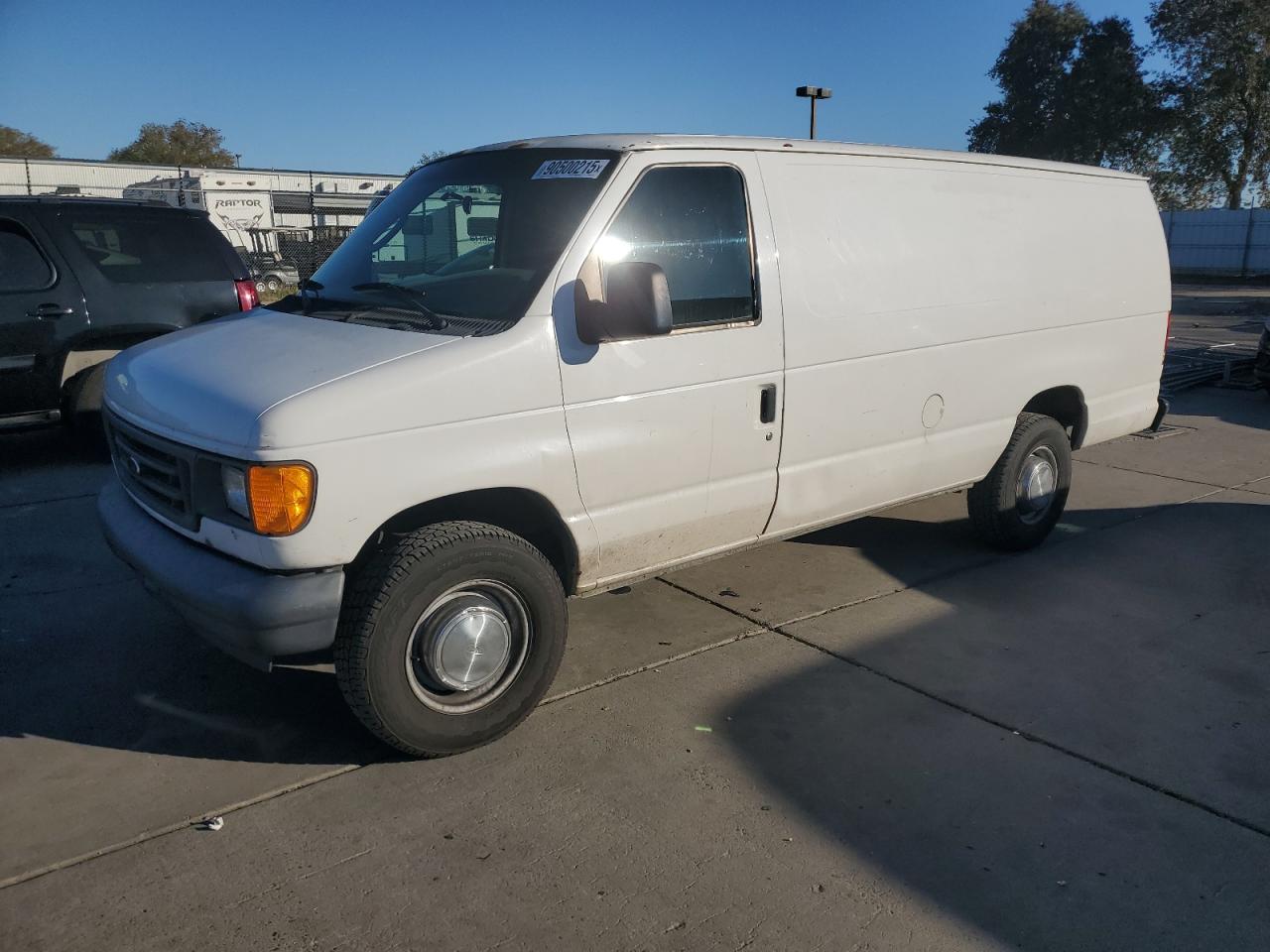 FORD ALL Models 2004. Lot# 90500215. VIN 1FTNS24WX4HA77444. Photo 1