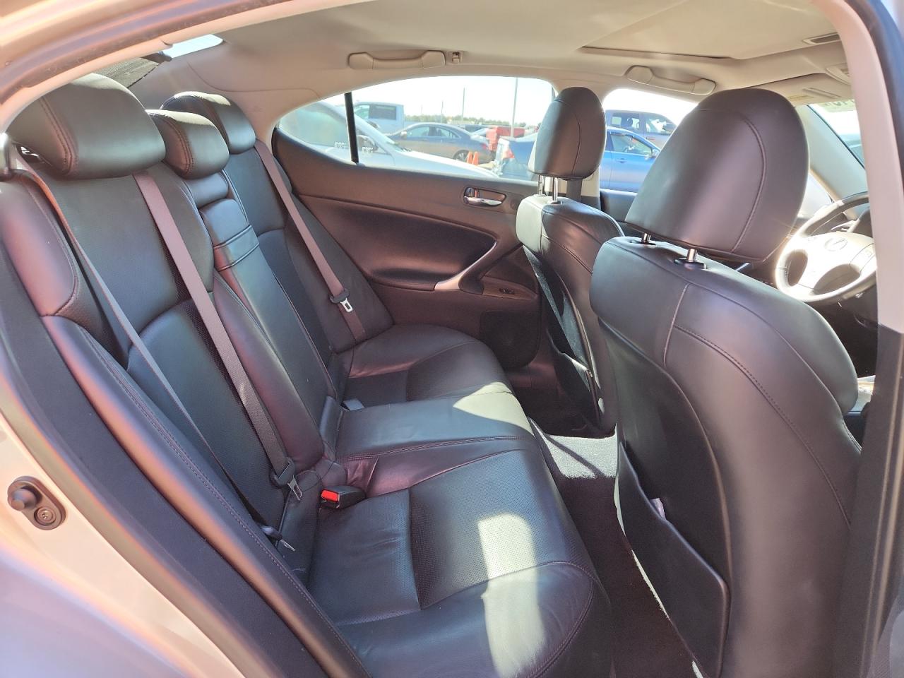 2007 Lexus Is 350 VIN: JTHBE262372010937 Lot: 85692945