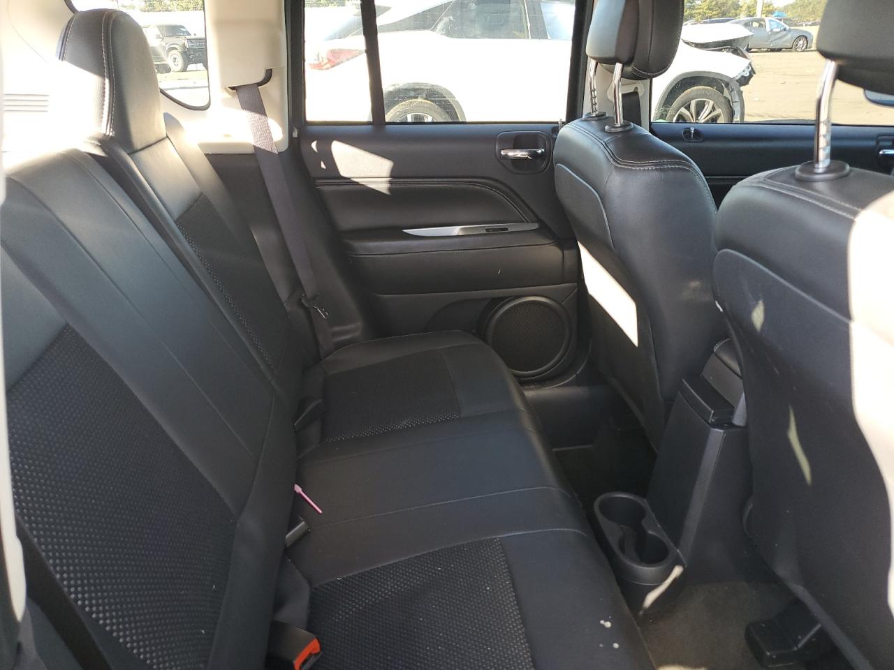 2016 Jeep Compass Latitude VIN: 1C4NJDEB9GD775761 Lot: 85341625