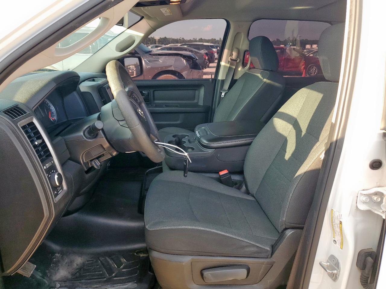 2022 Ram 1500 Classic Tradesman VIN: 3C6RR6KT2NG172984 Lot: 81942225