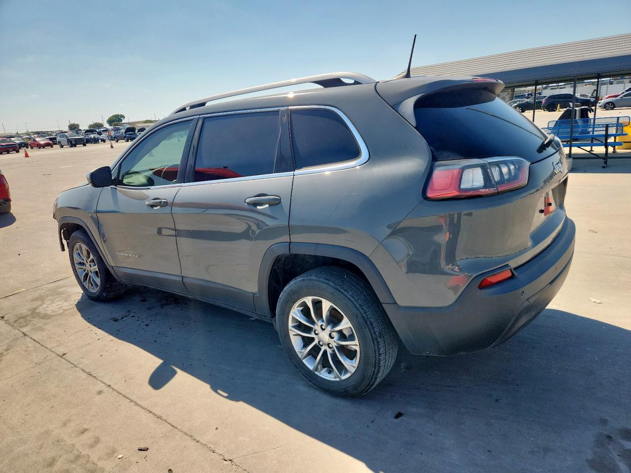 2020 Jeep Cherokee Latitude Plus silver null gas 1C4PJLLB3LD577645 photo #3