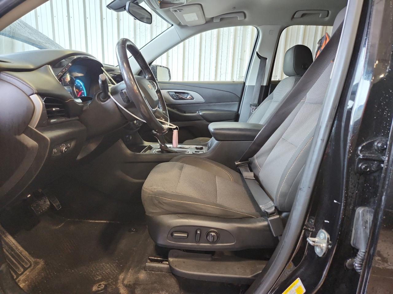 2018 Chevrolet Traverse Lt VIN: 1GNERGKWXJJ190673 Lot: 86220295