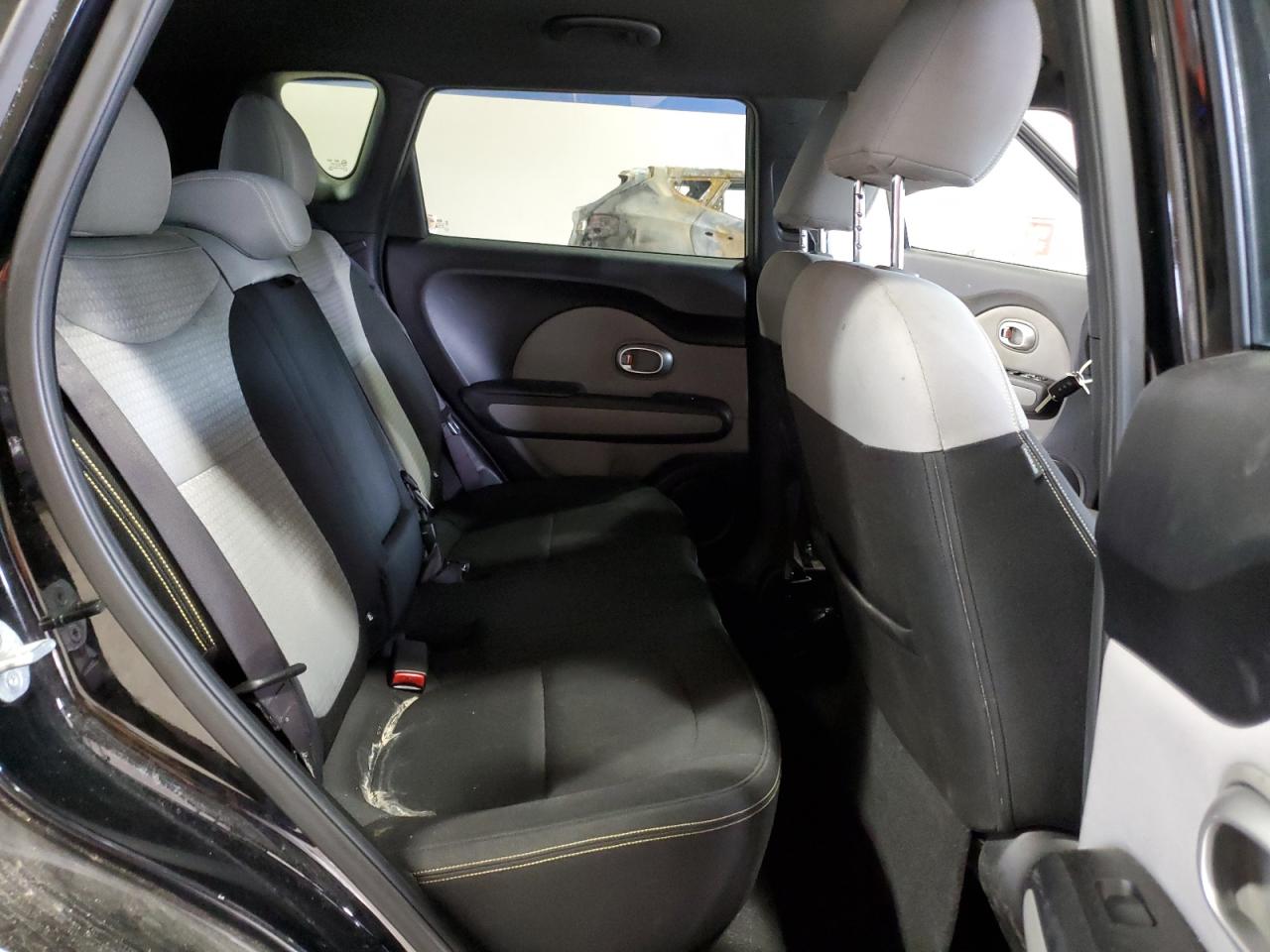 2014 Kia Soul + VIN: KNDJP3A59E7008690 Lot: 82379595