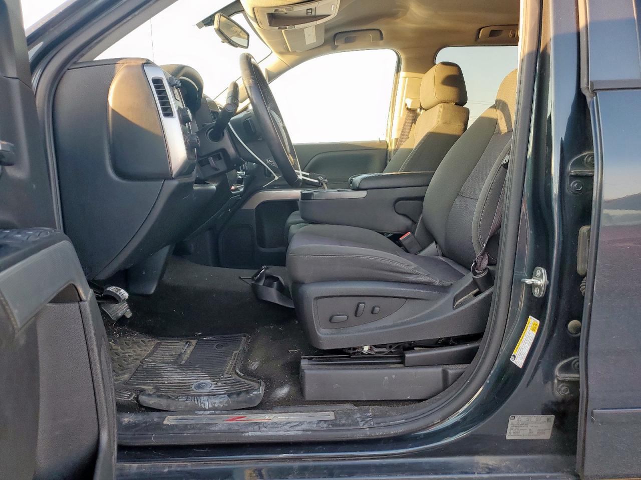 2017 Chevrolet Silverado K1500 Lt VIN: 3GCUKREC6HG381170 Lot: 86268635