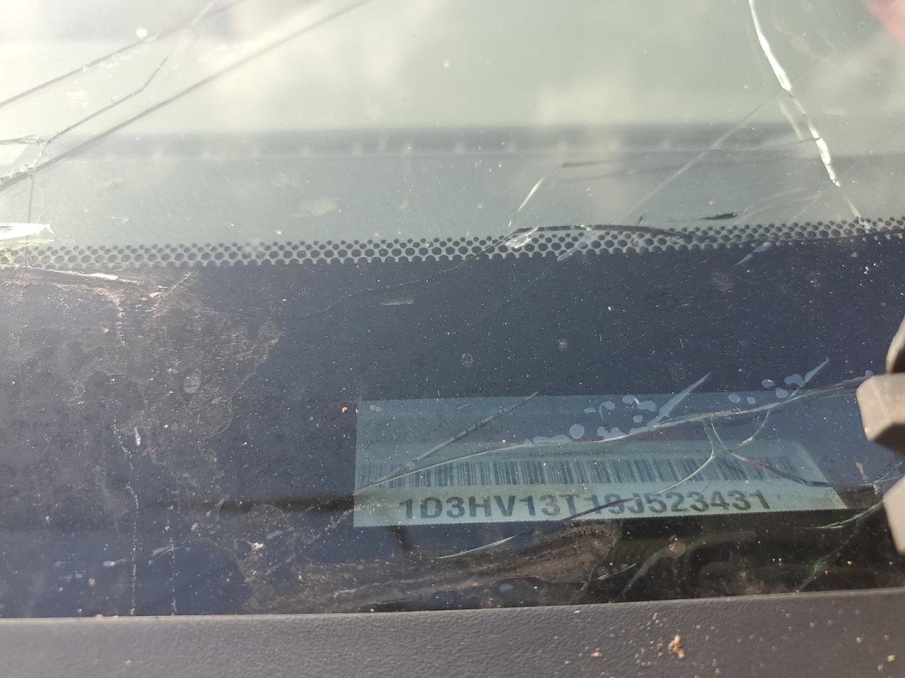 2009 Dodge Ram 1500 VIN: 1D3HV13T19J523431 Lot: 81769415