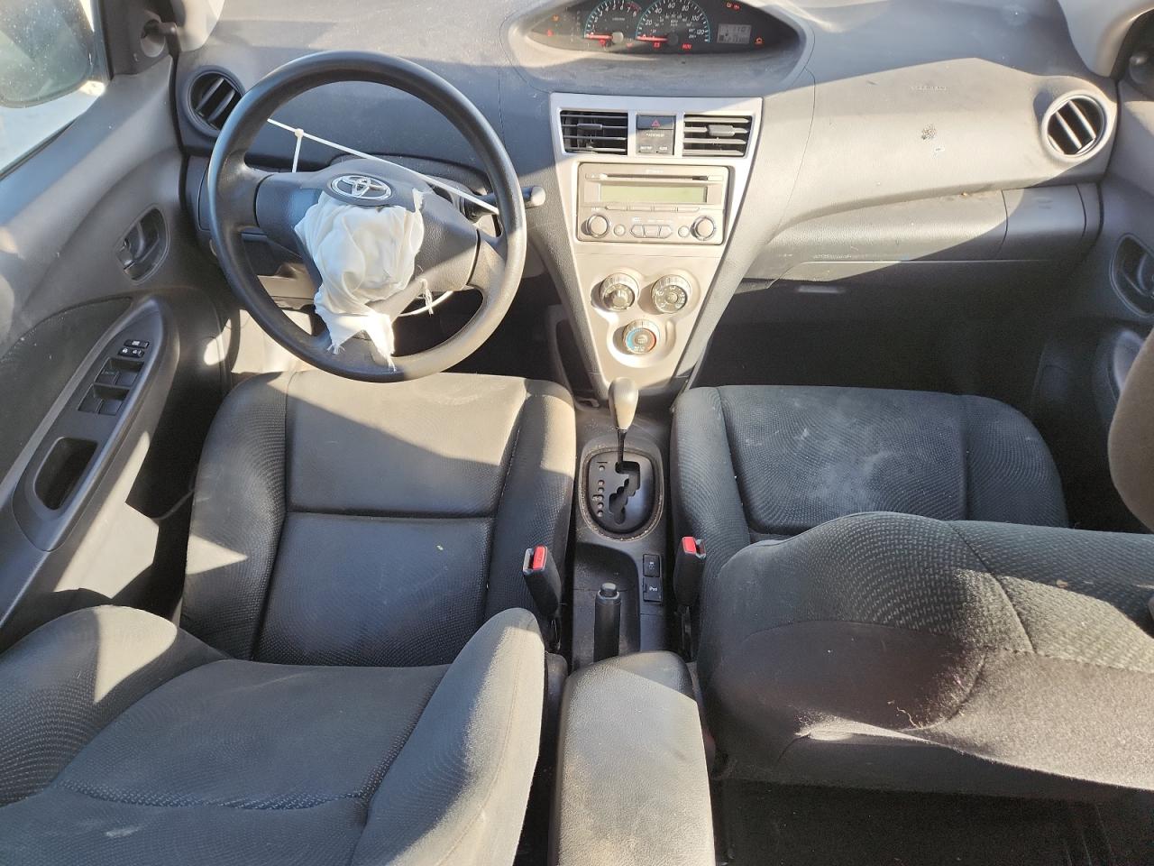 2012 Toyota Yaris VIN: JTDBT4K34CL022147 Lot: 82464555