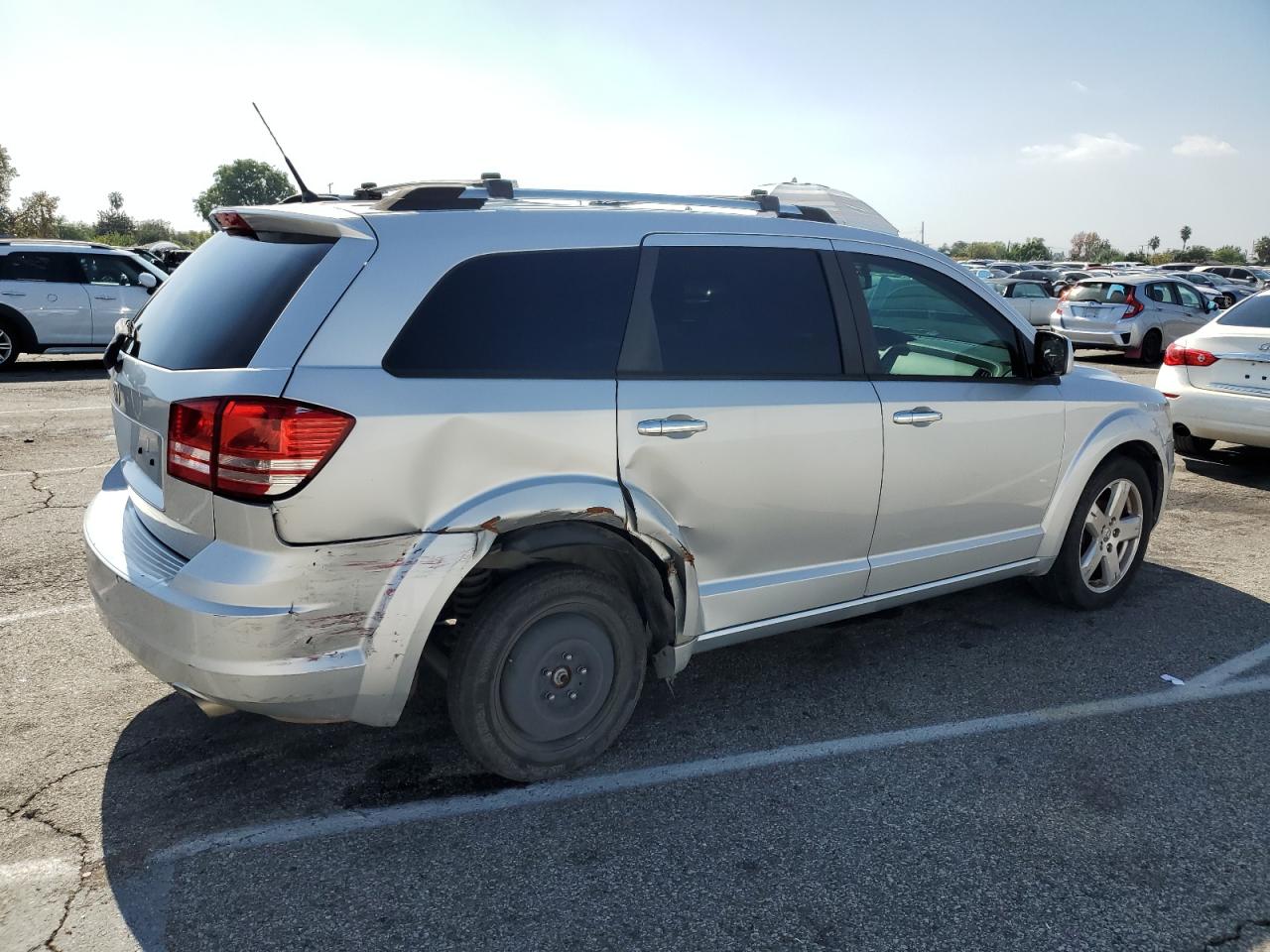 2010 Dodge Journey R/T silver suv gas 3D4PH9FV9AT265571 photo #4